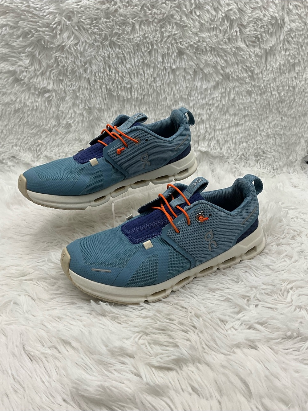 OC On Cloud Sneakers Size Y5 Unisex Blue w/ Orange Laces Running Shoe Swiss Eng.